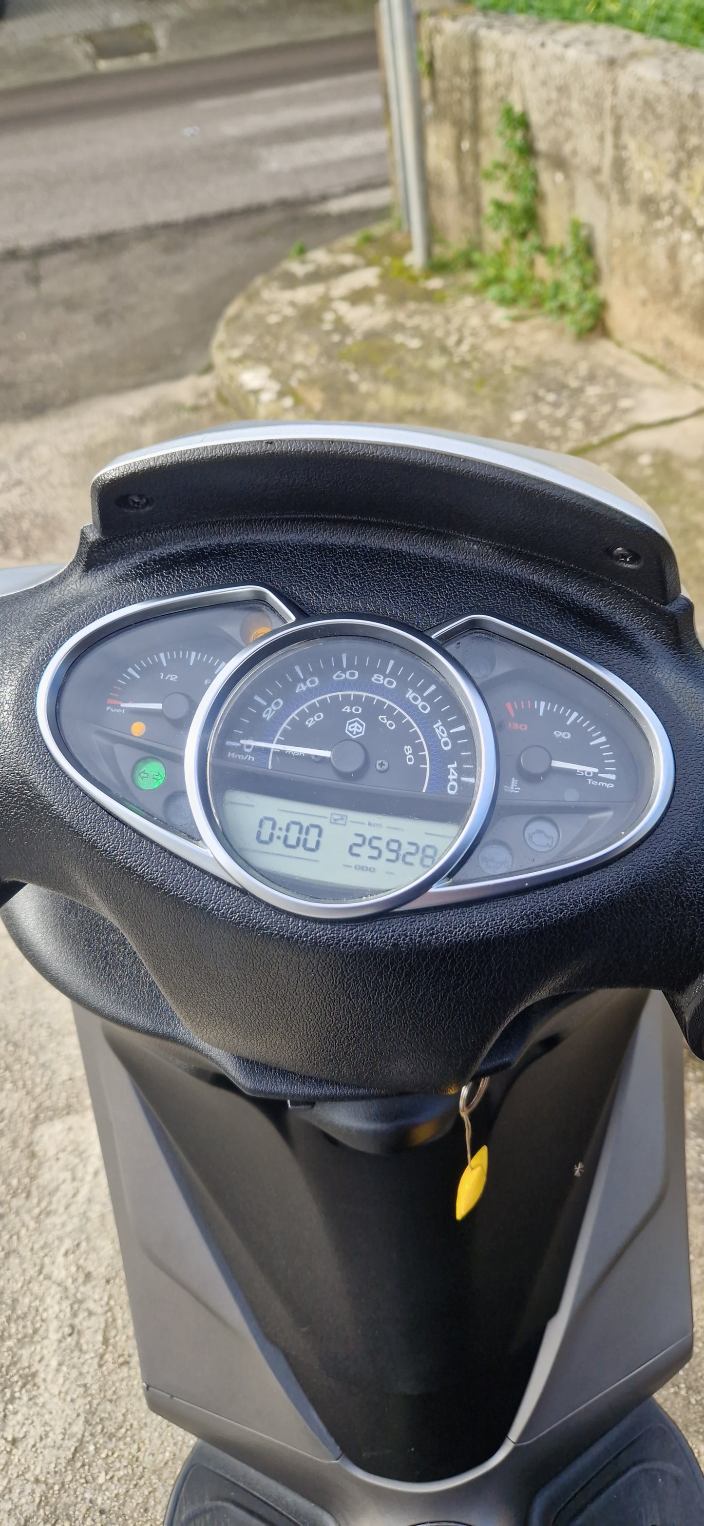 PIAGGIO MADLEY 125