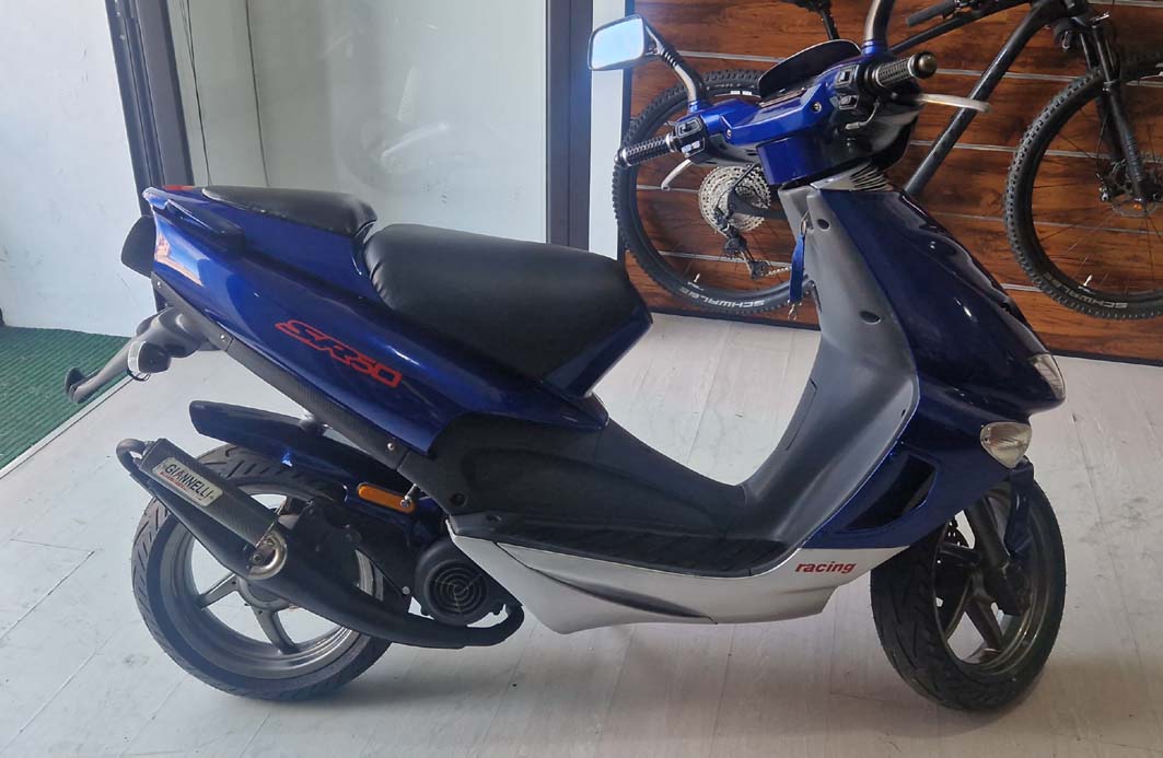 SCOOTER 50 CC APRILIA SR